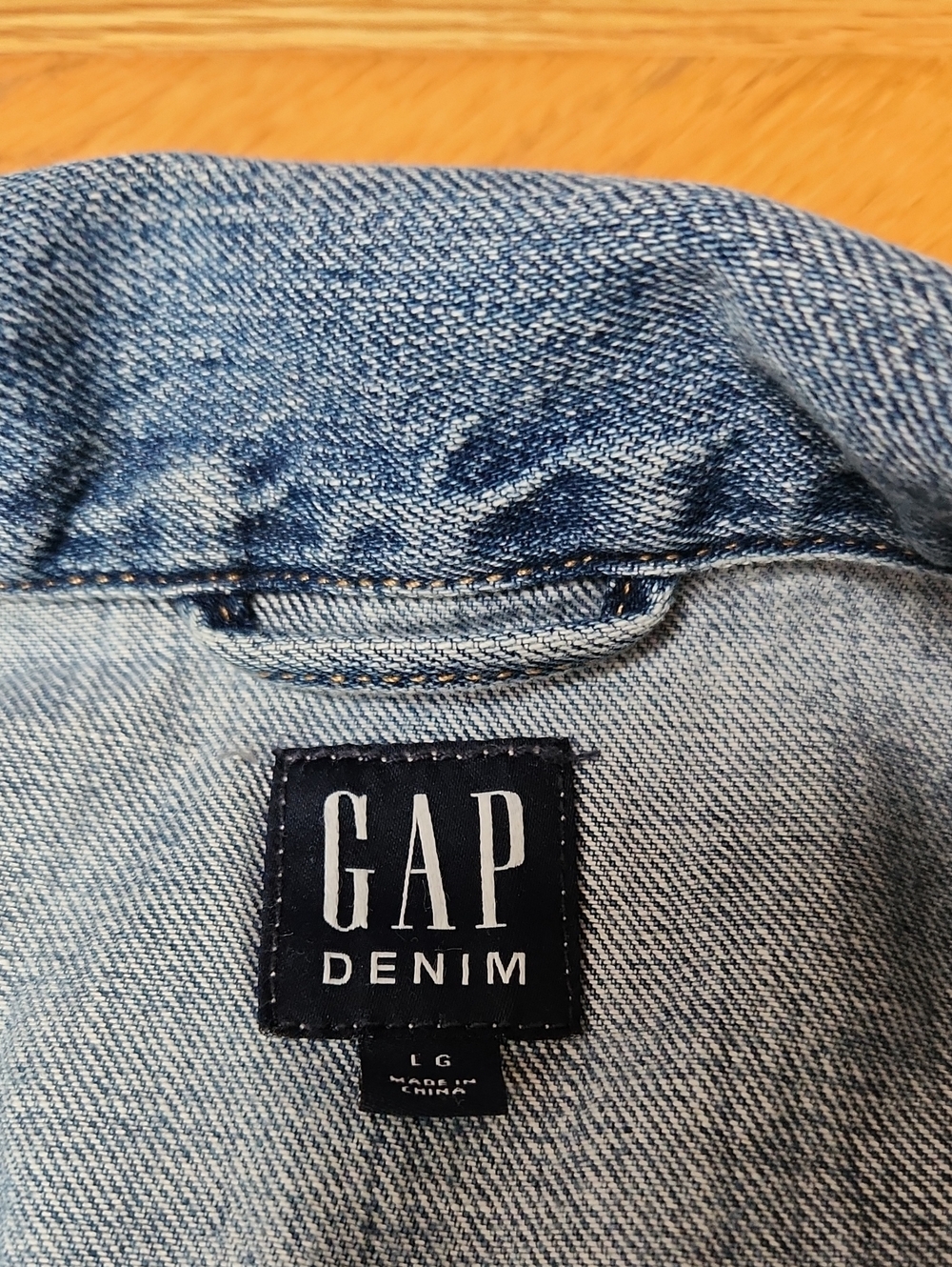 Gap Jean Jacket - Picture 2 of 5